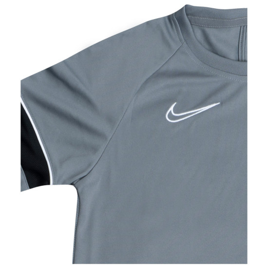 Nike Παιδική κοντομάνικη μπλούζα Dri-FIT Academy Nike Παιδική κοντομάνικη μπλούζα Dri-FIT Academy